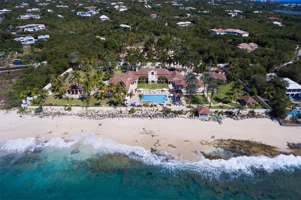 Donald Chateau des Palmiers Home