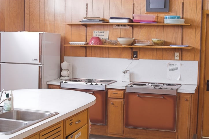 1970s kitchen