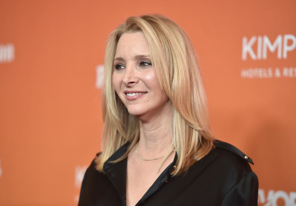 Lisa Kudrow attends The Trevor Project's 2017 TrevorLIVE LA on December 3, 2017 in Beverly Hills, California.