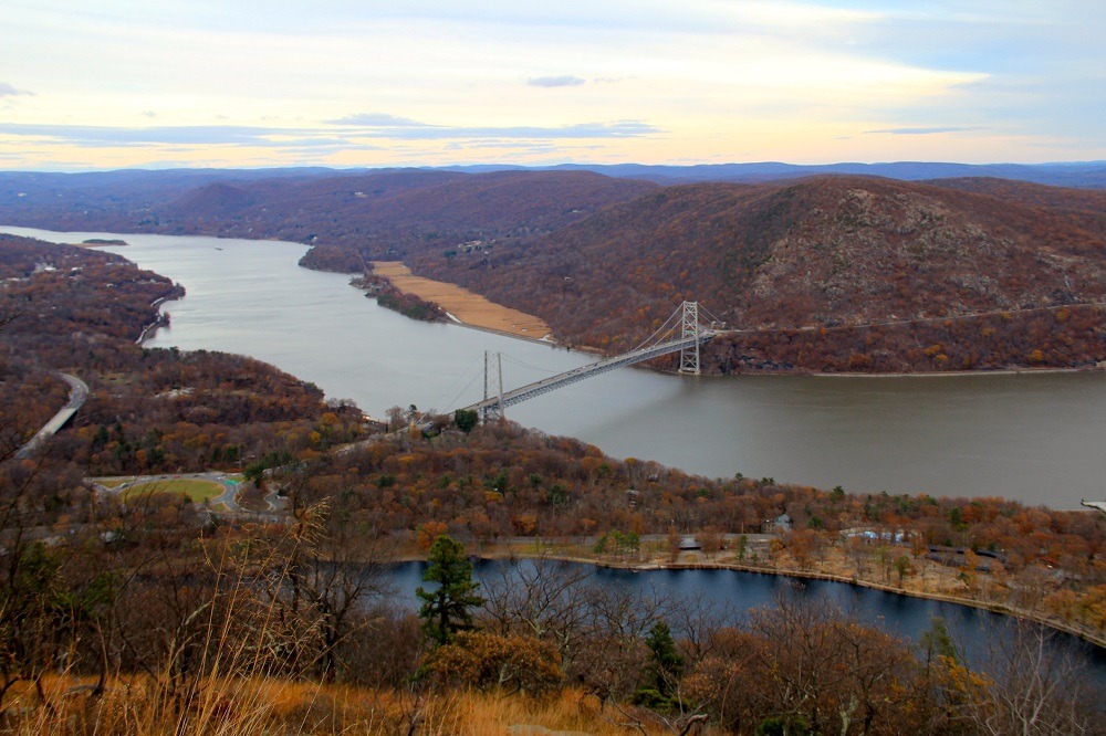 Bear Mountain suspension bridge Bear Mountain suspension bridge from atop Bear Mountain