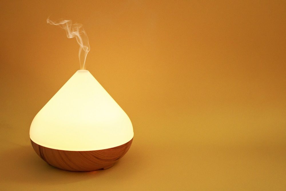 Electric essential oil diffuser