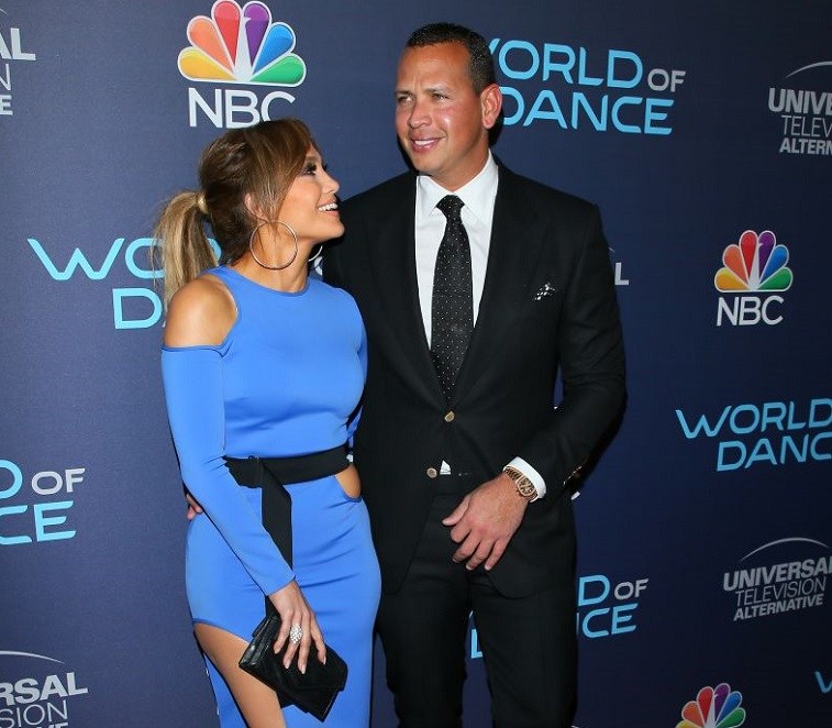 This is How Jennifer Lopez and Alex Rodriguez Spent Their First Valentine’s Day as a Couple