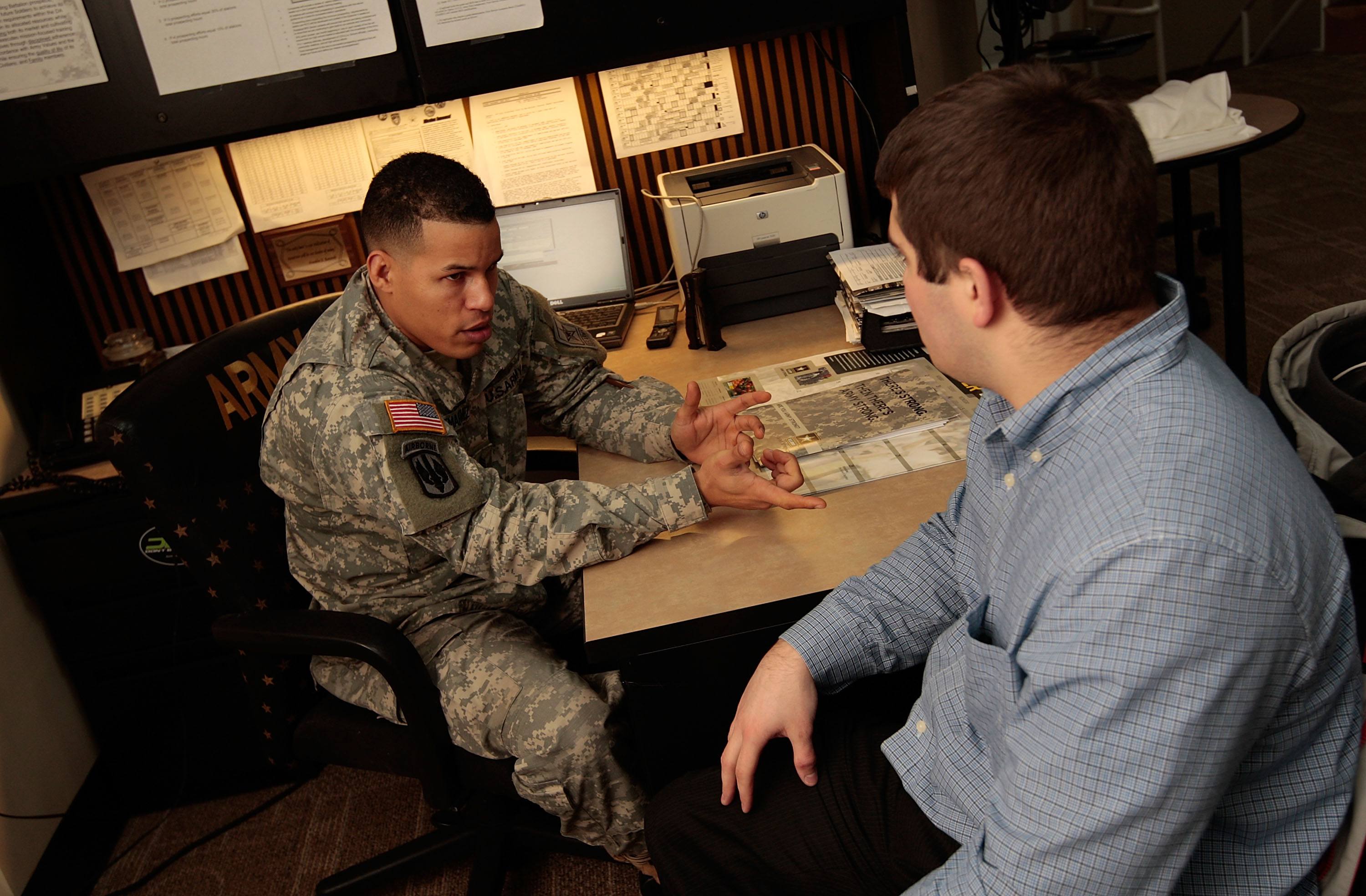 Military Opens Recruiting Station Near Ground Zero In New York