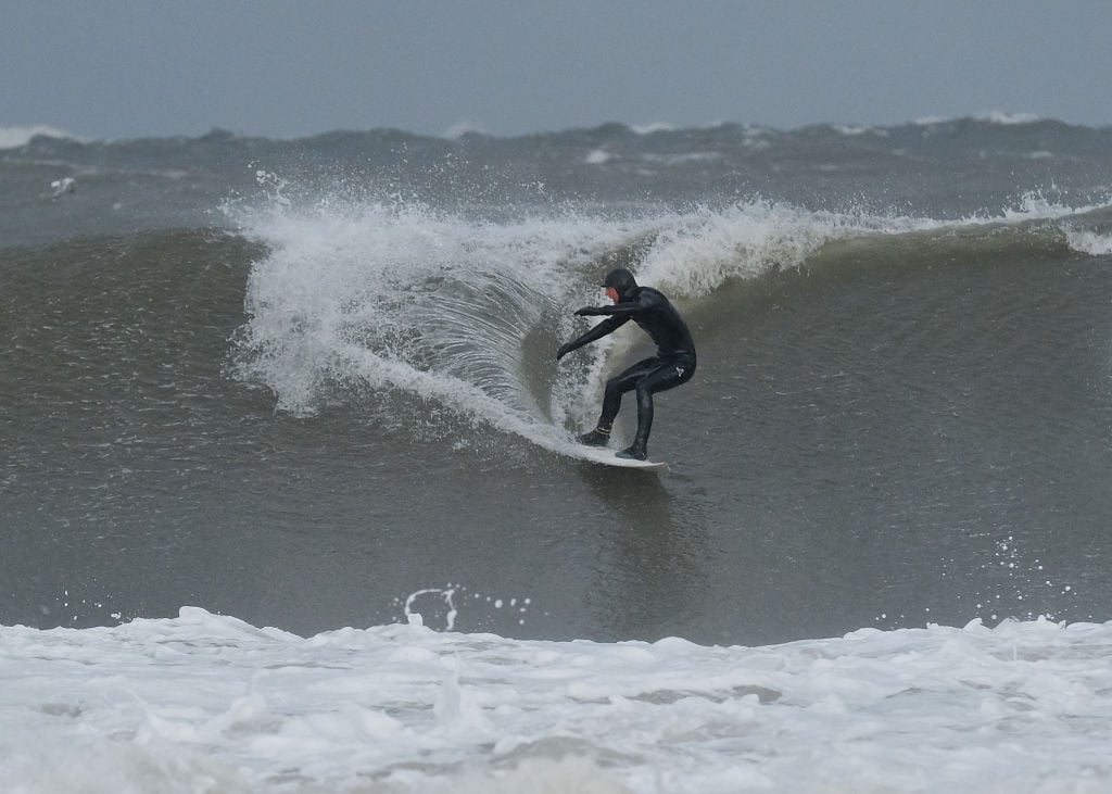 Surfing Surfing