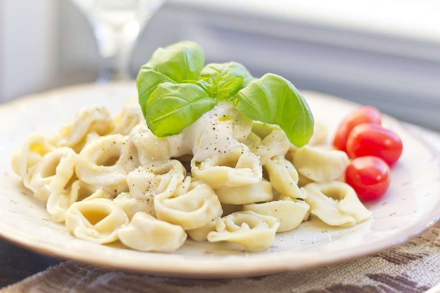 Cheese tortellini in a creamy alfredo
