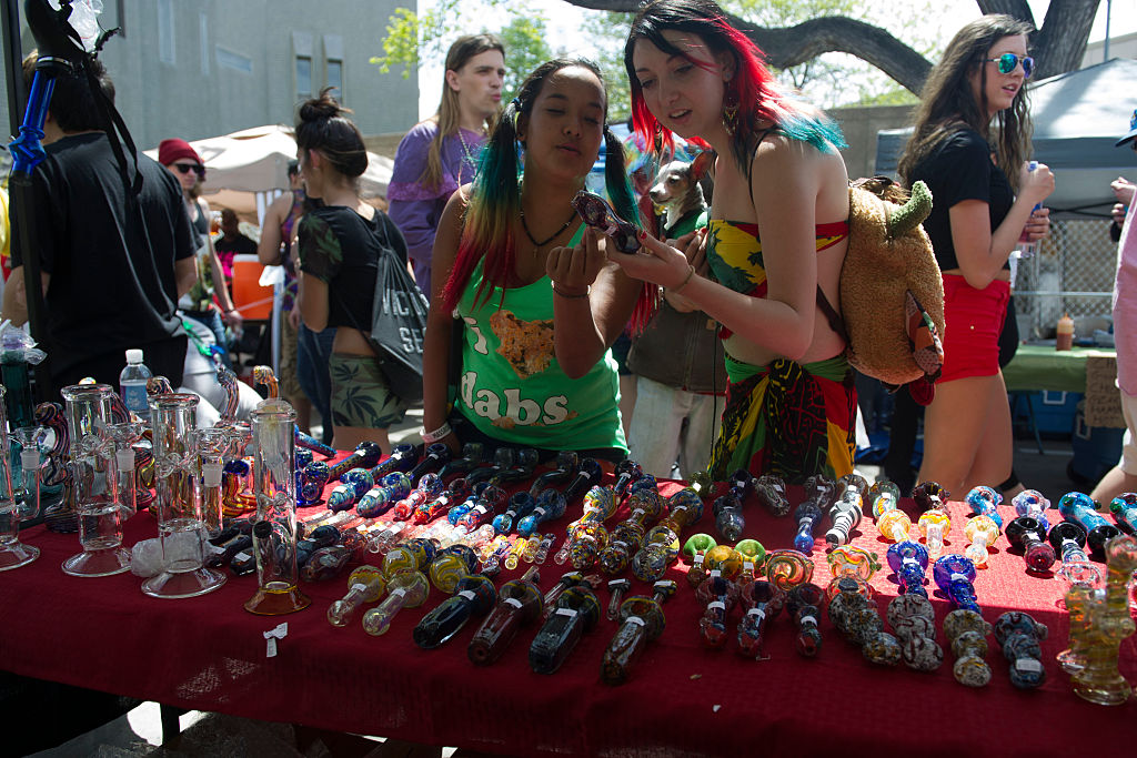 People explore various cannabis paraphernalia
