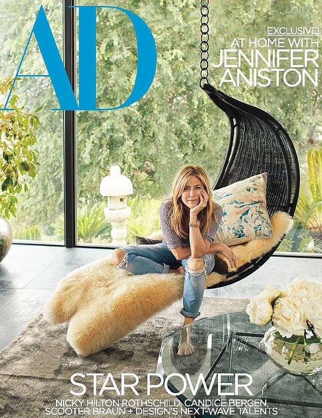 Architectural Digest Jennifer Anniston Cover