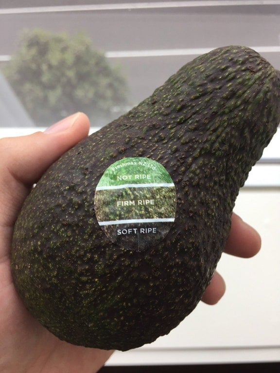 Avocado sticker ripe