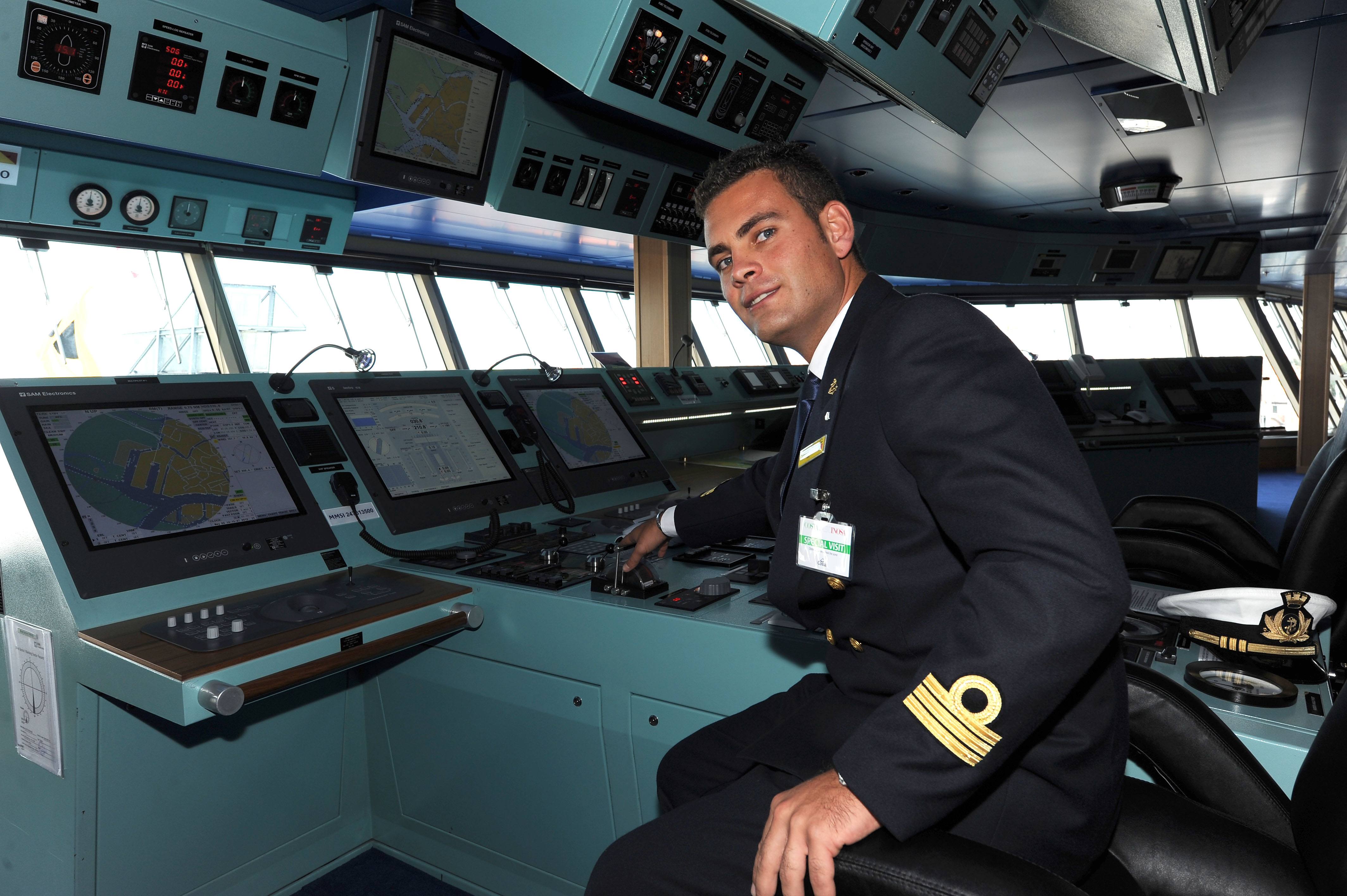 cruise ship captains deck