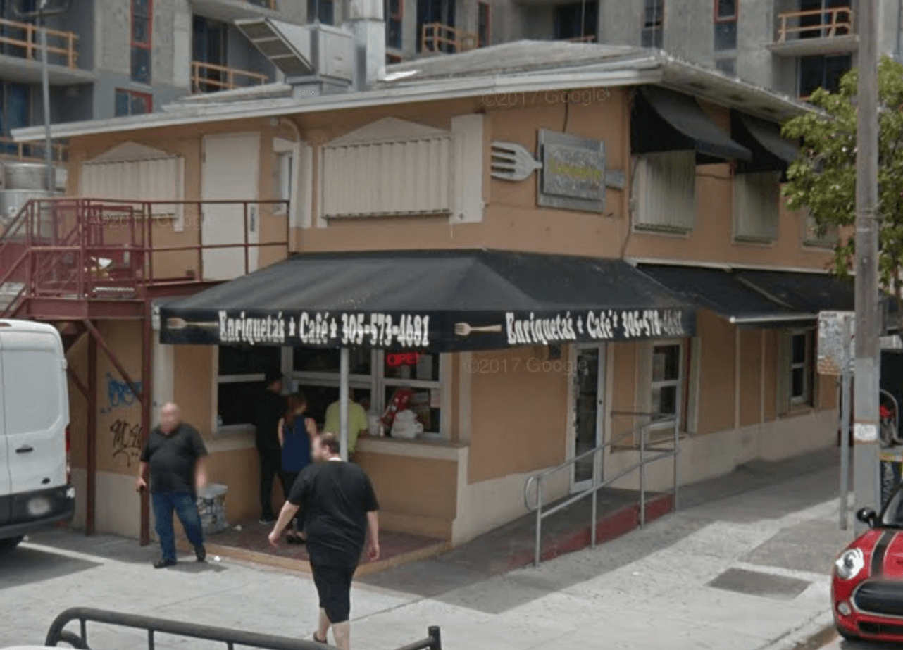 Enriqueta's Cafe