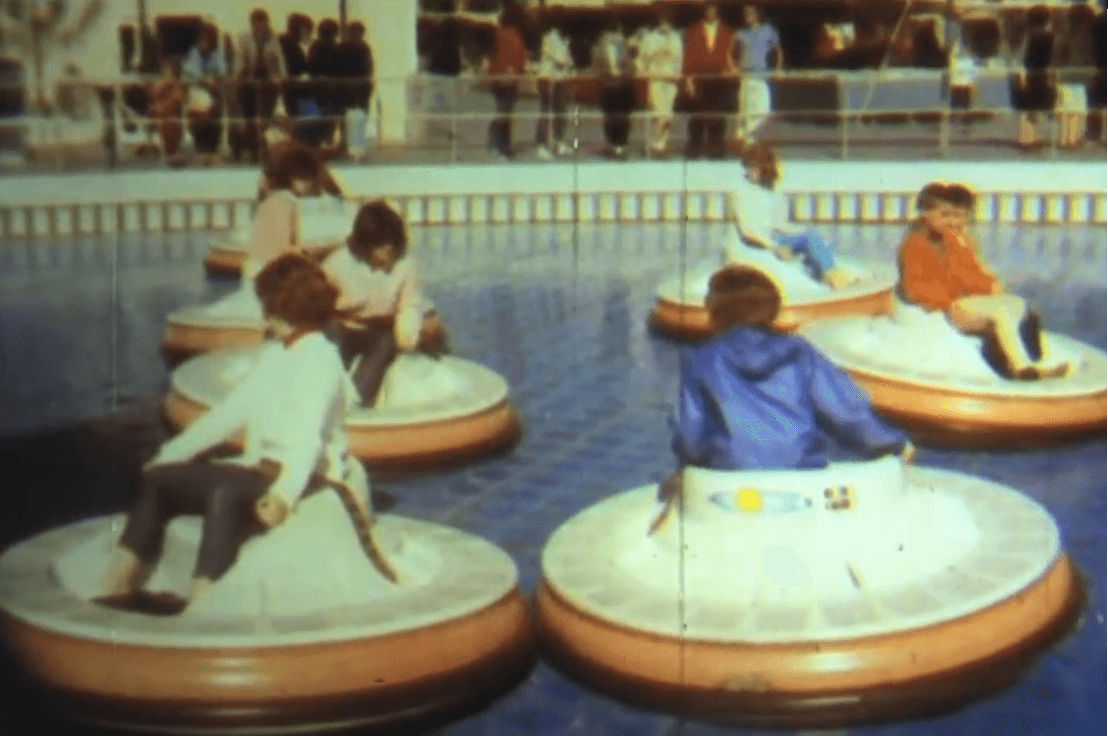 Flying saucer Disney