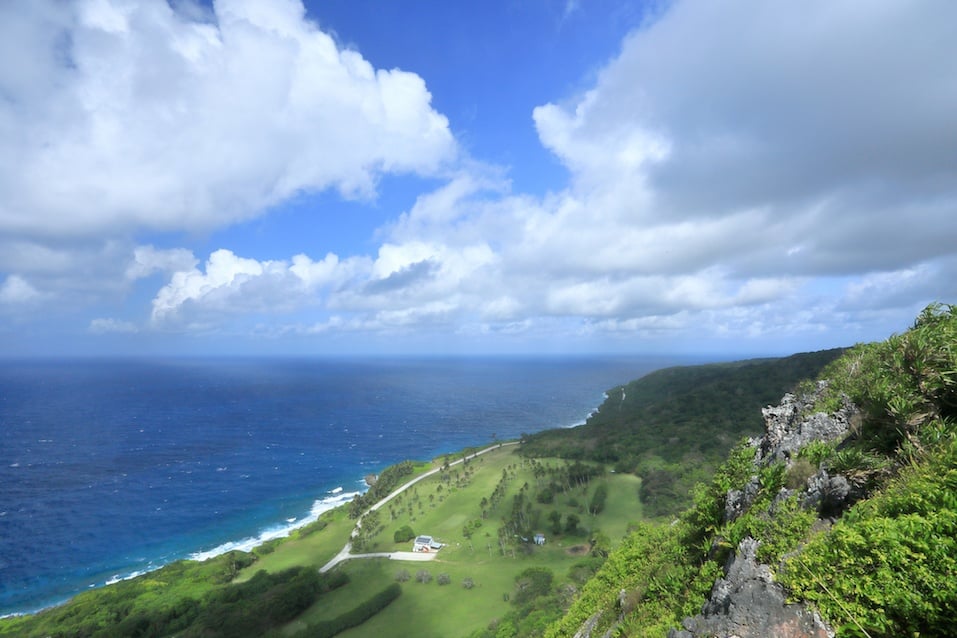 Christmas Island affords glorious sweeoing views of the local golf course, coastline and Indian Ocean