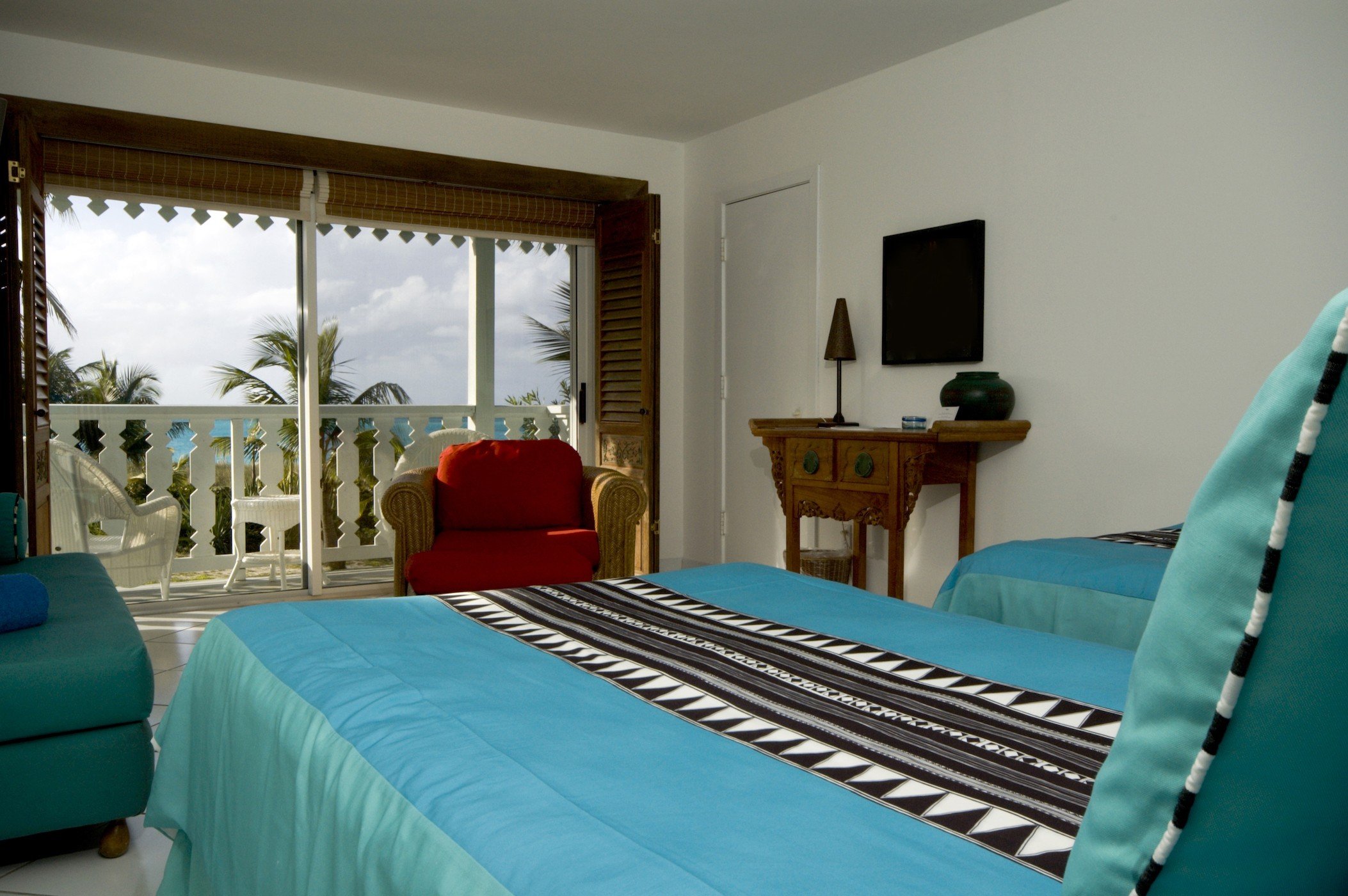 hotel room luxury with sea view