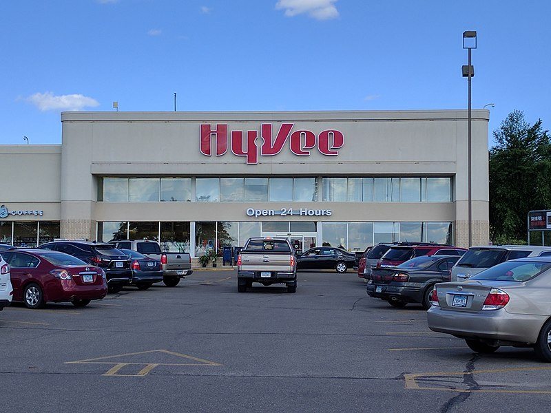 Hy-Vee grocery store