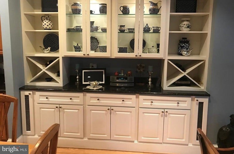 View of cabinets inside Michael Flynn's house for sale