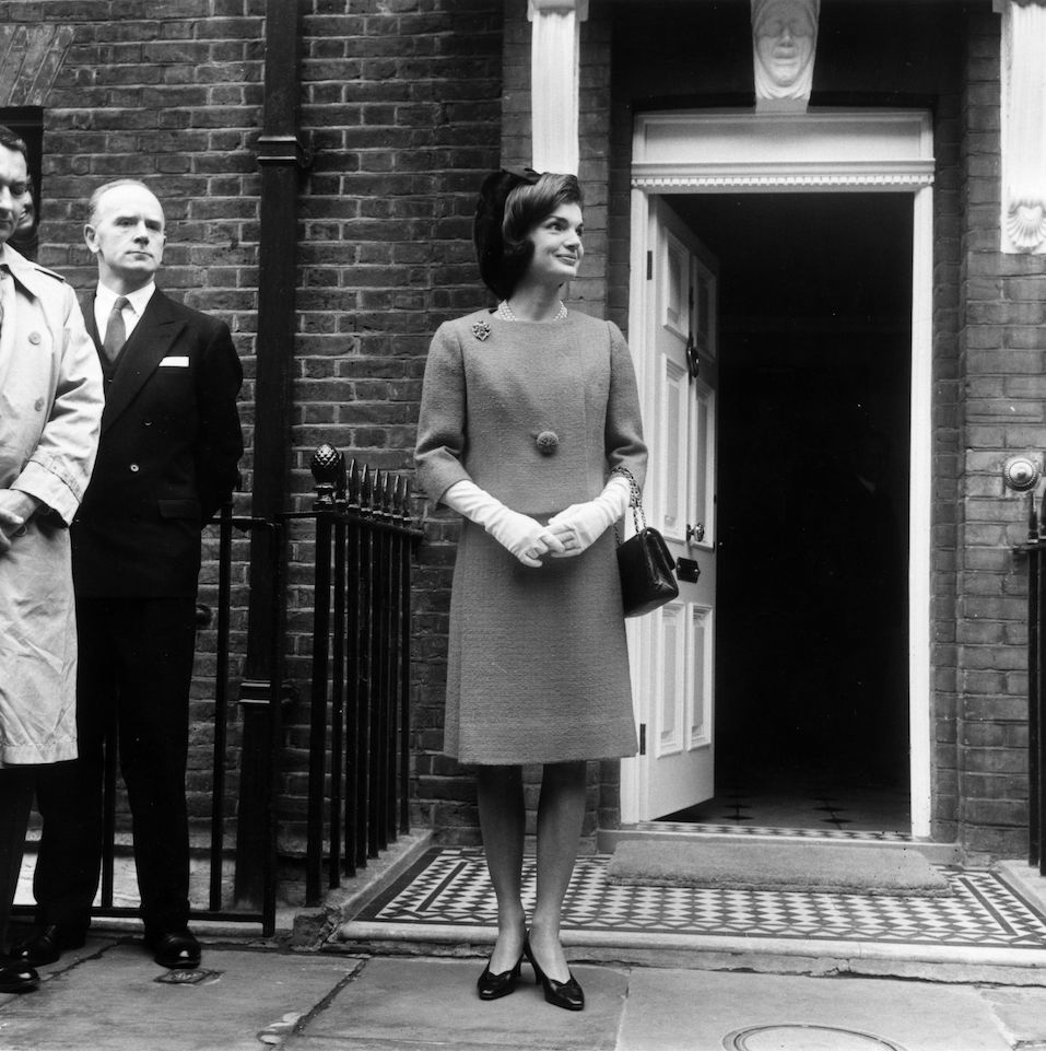Jackie Kennedy leaving for lunch with Queen Elizabeth II of Great Britain