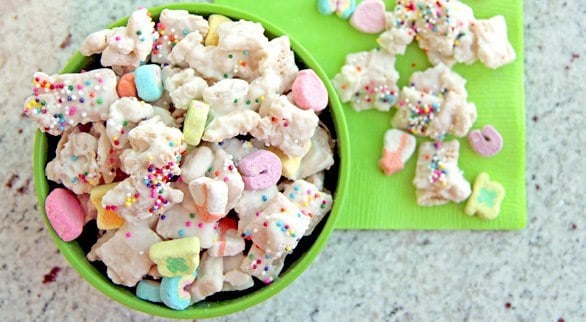 Lucky charms chex mix