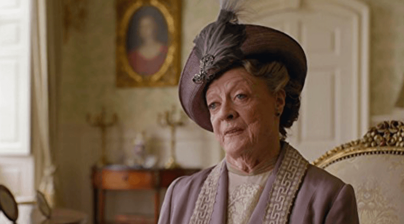 Maggie Smith wearing a hat in 'Downtown Abbey'.