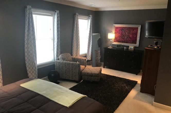 Michael Flynn bedroom