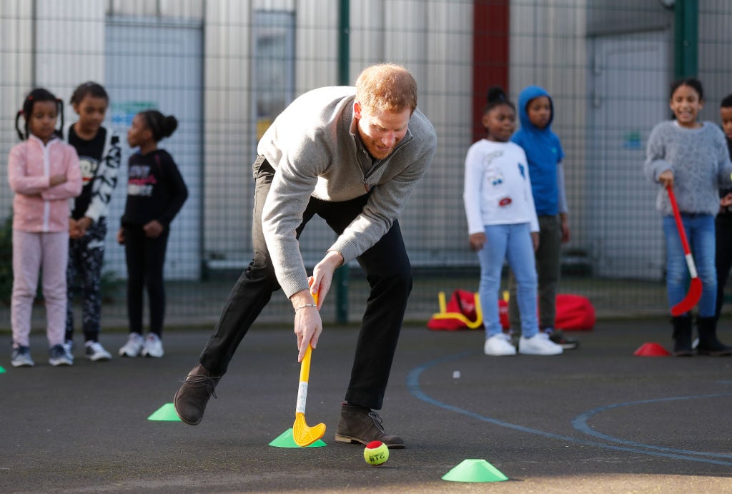 Prince Harry shows off his hockey skills