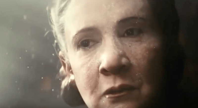 Princess Leia's final moments. Princess Leia's final moments.