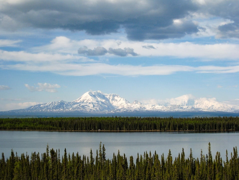 The beautiful view of Wrangell-St Elias National Park