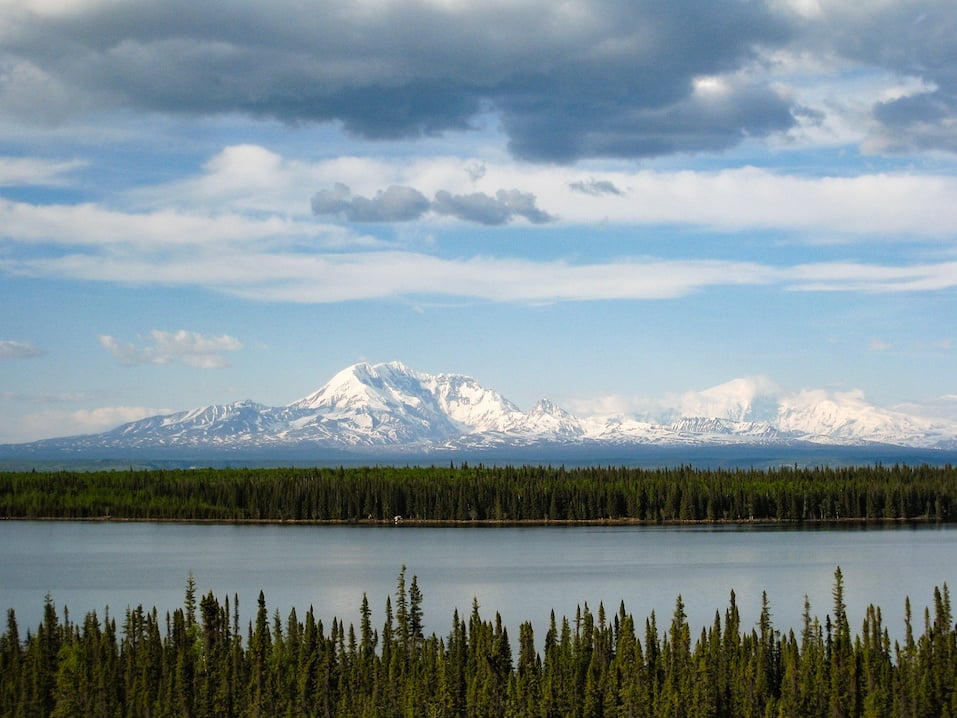 The beautiful view of Wrangell-St Elias National Park