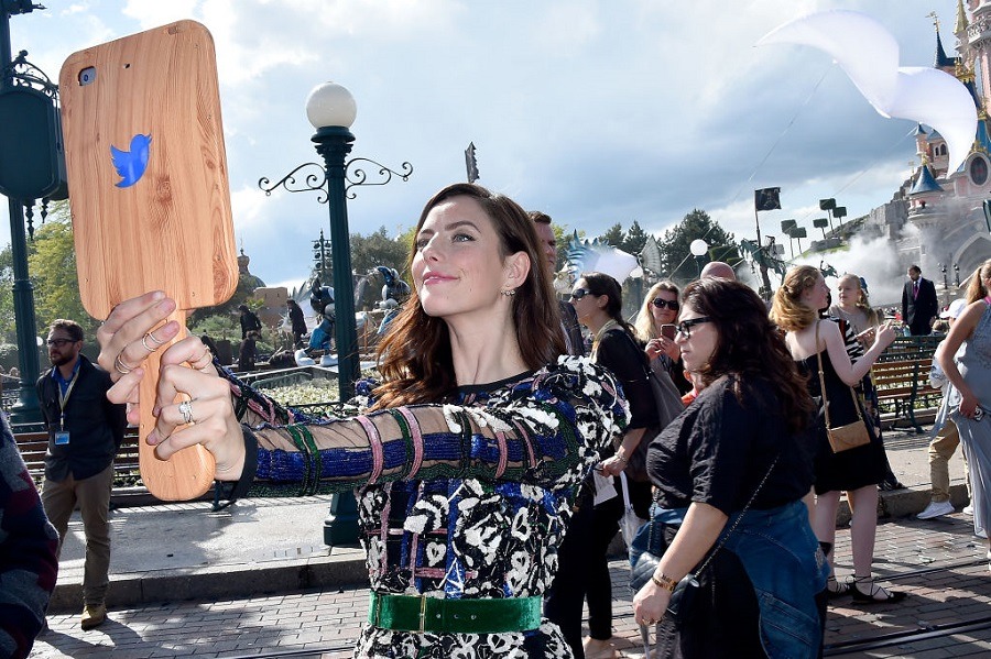 Kaya Scodelario at Disneyland Paris Kaya Scodelario at Disneyland Paris
