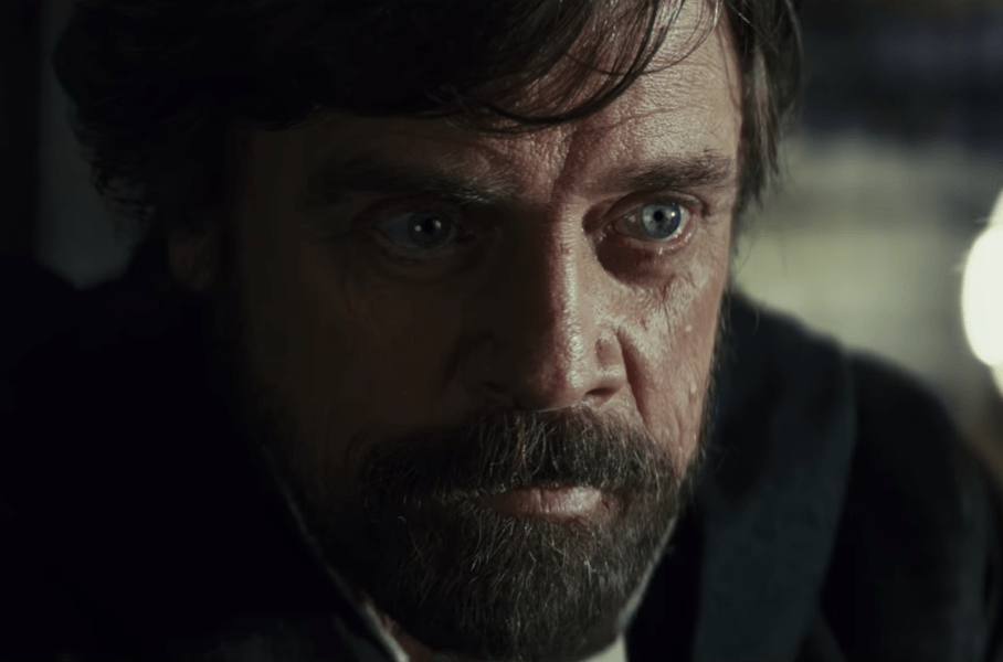 Luke Skywalker talks to his sister on Crait
