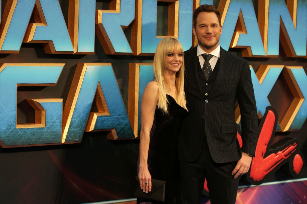 US actress Anna Faris and US actor Chris Pratt pose for a photograph upon arrival at the European Gala screening of "Guardians of the Galaxy Vol. 2" in London