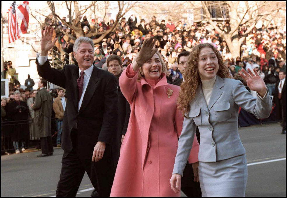 Bill, Hillary and Chelsea clinton
