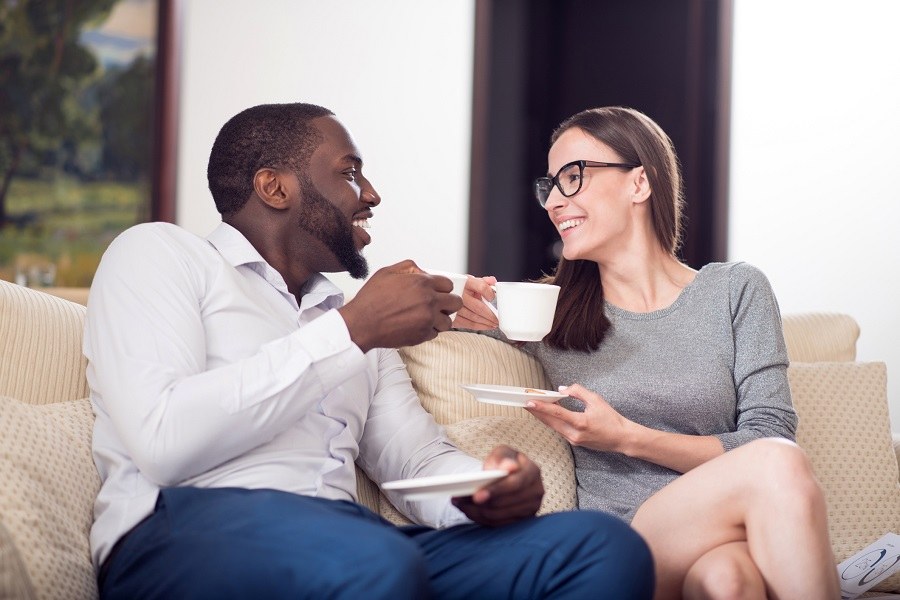 Couple drinking coffee