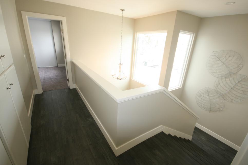 Flip or Flop stairwell