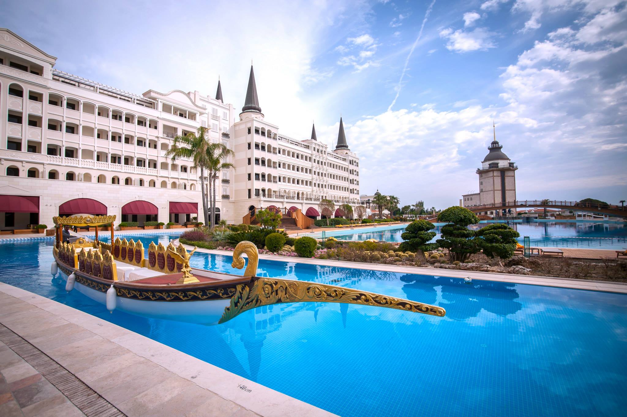 Mardan Palace