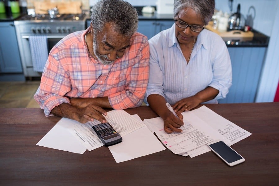 Couple calculating Couple calculating