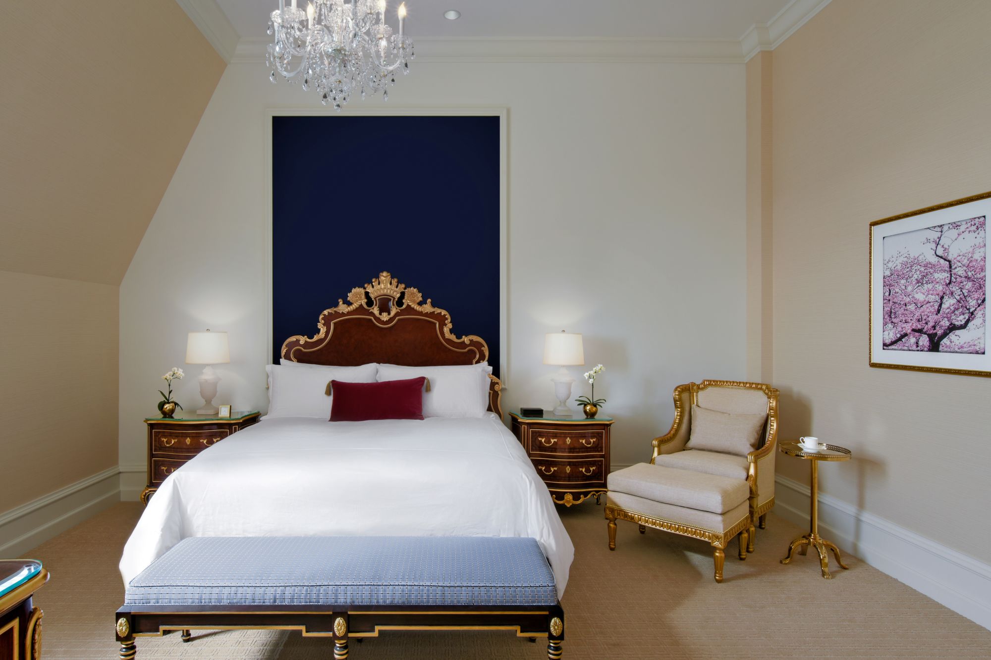 Trump hotel DC bedroom