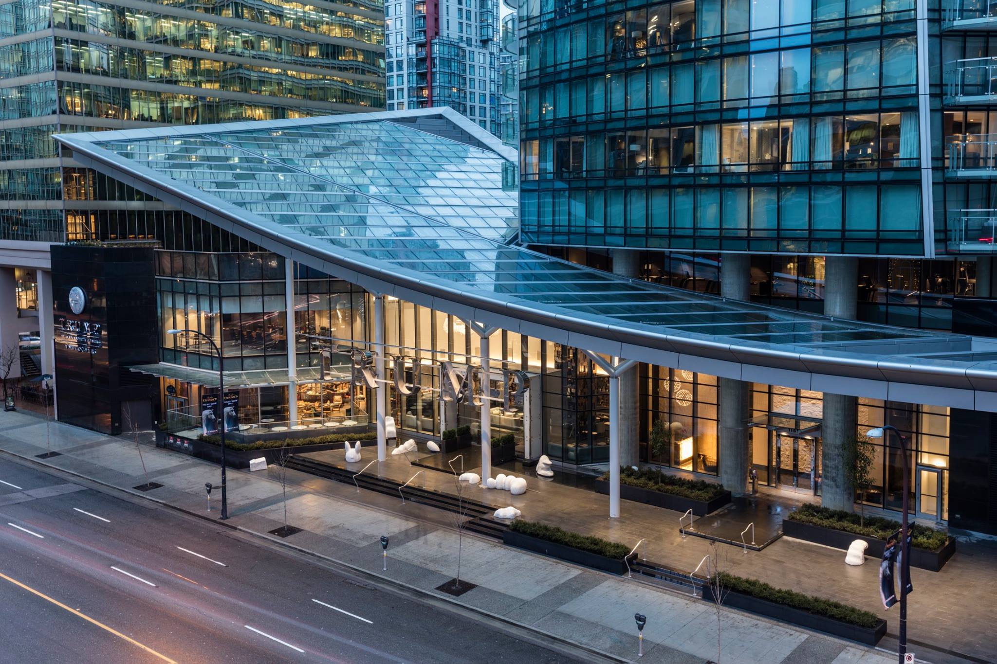 Trump hotel toronto