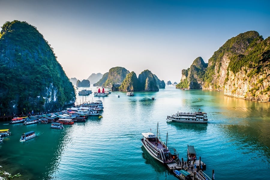 Ha Long Bay, Vietnam Ha Long Bay, Vietnam