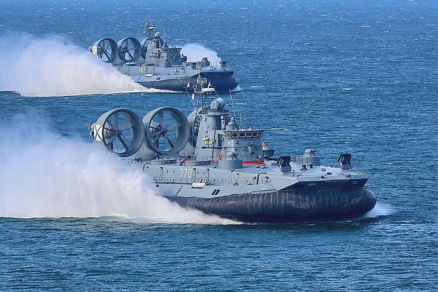 Zubr-class hovercraft tank landing ships