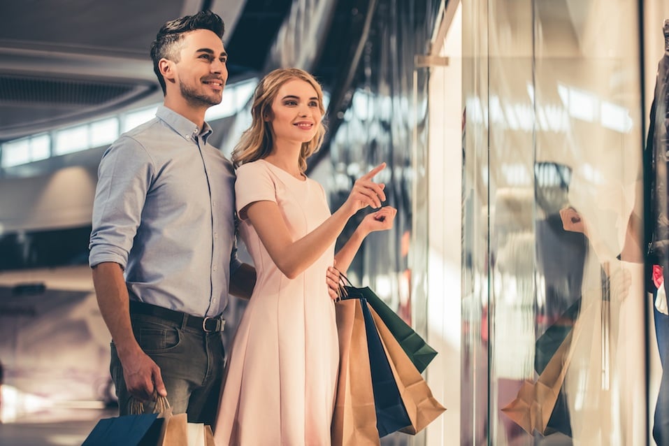 couple shopping at the mall Couple doing shopping