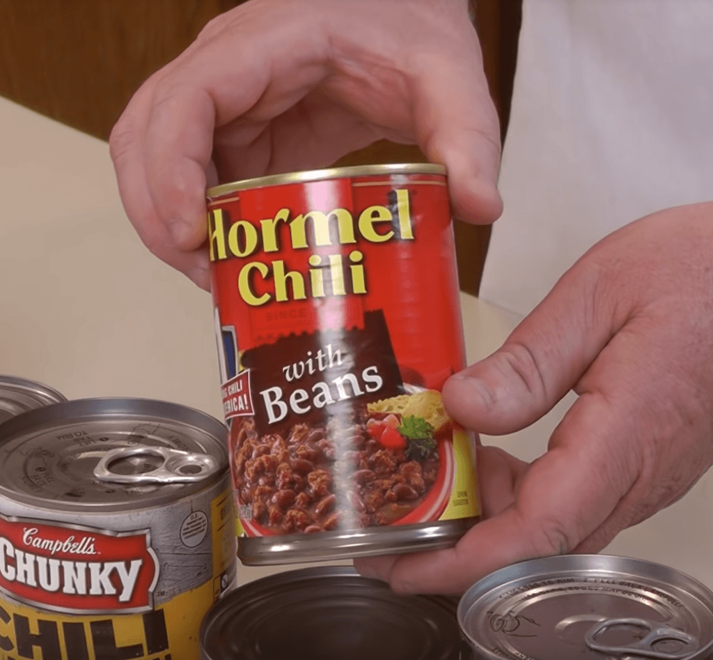 A can of Hormel Chili