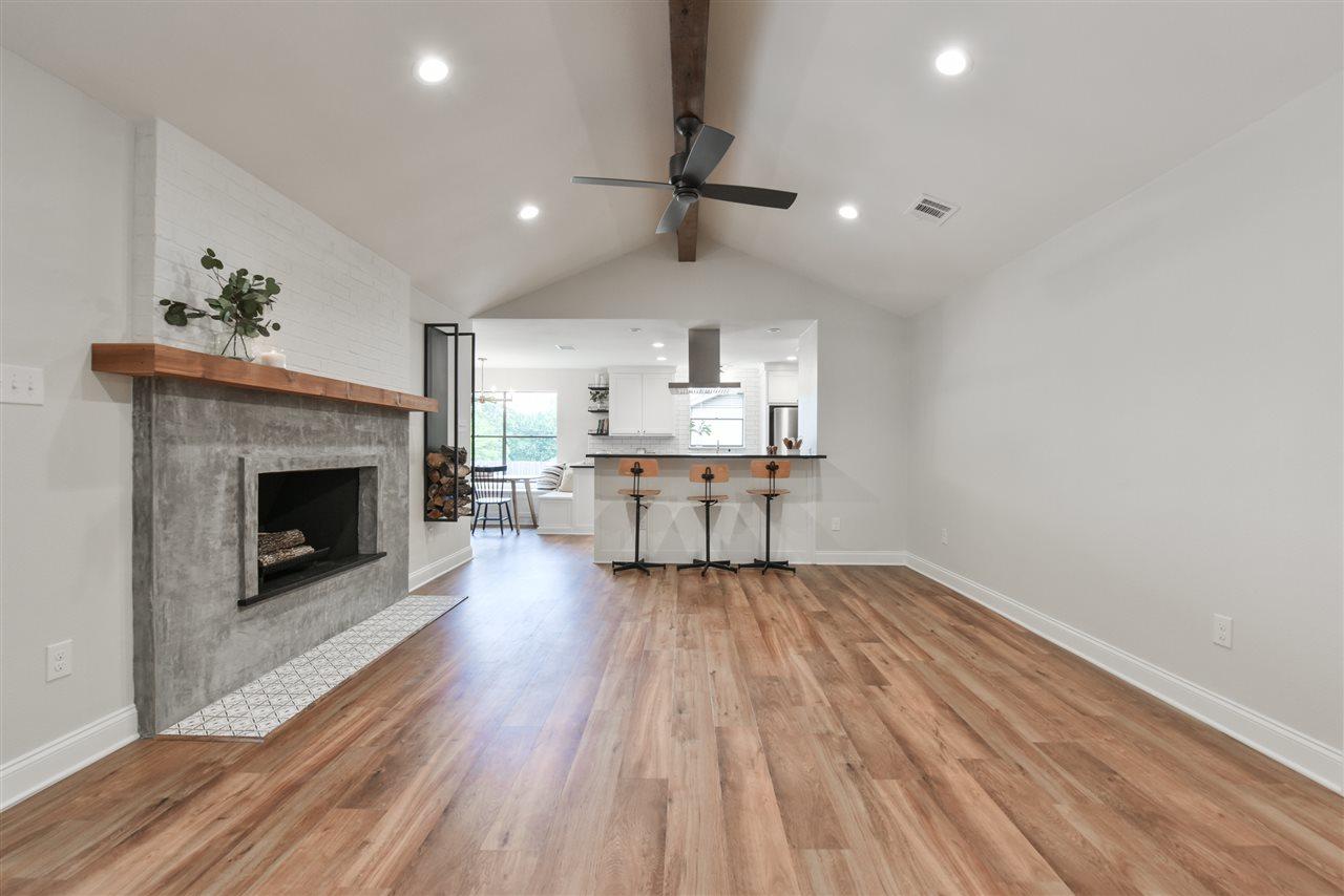Magnolia House living room