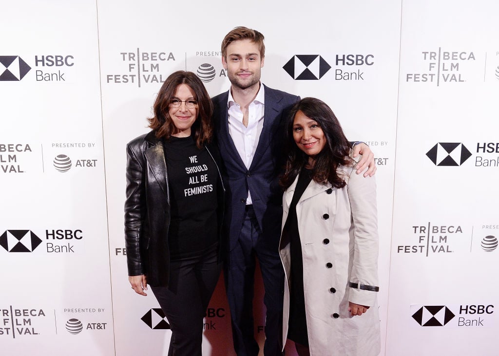 Amy Baer, Douglas Booth and Haifaa al-Mansour attend the screening of "Mary Shelley" Amy Baer, Douglas Booth and Haifaa al-Mansour attend the screening of "Mary Shelley"