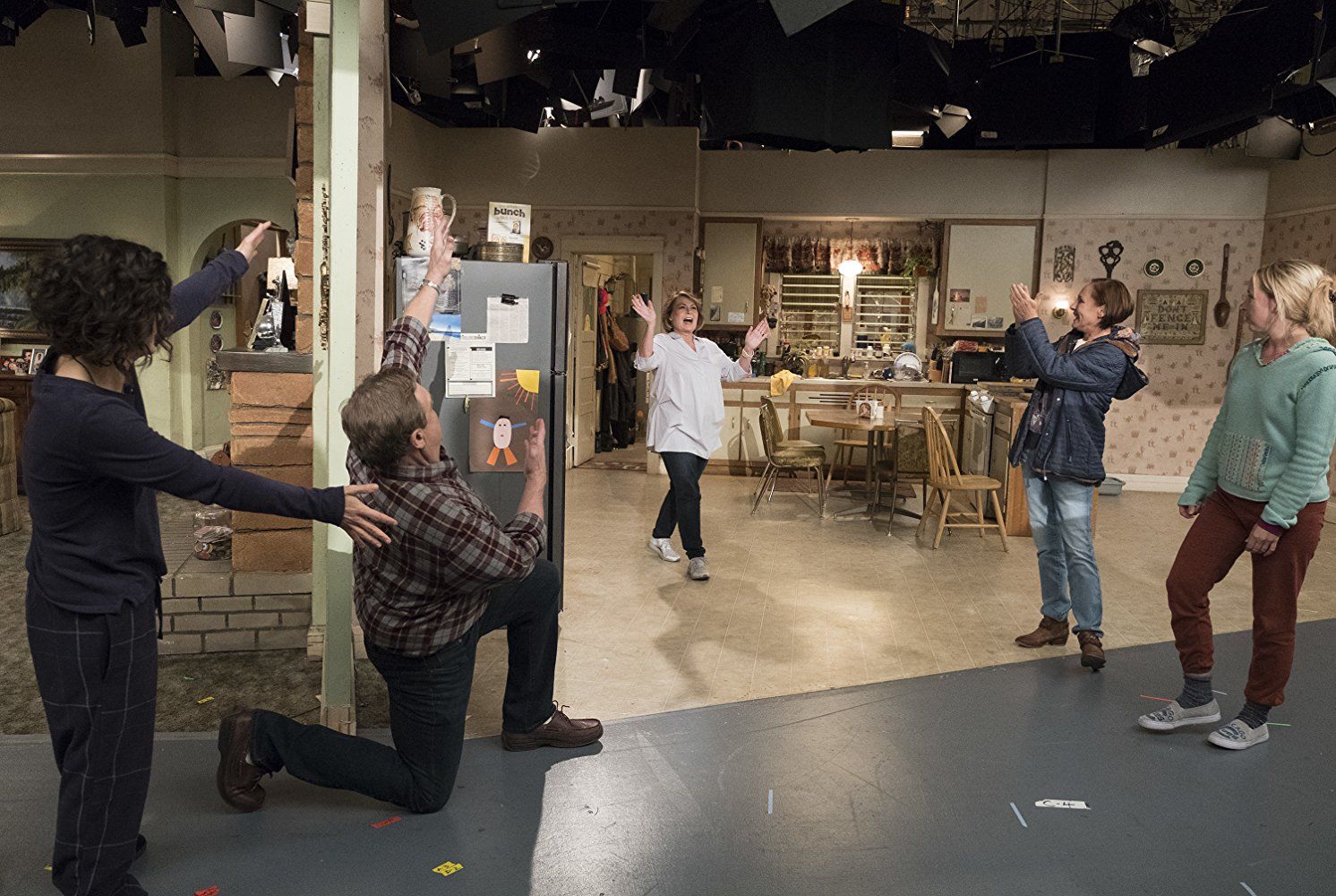 Roseanne behind the scenes 1