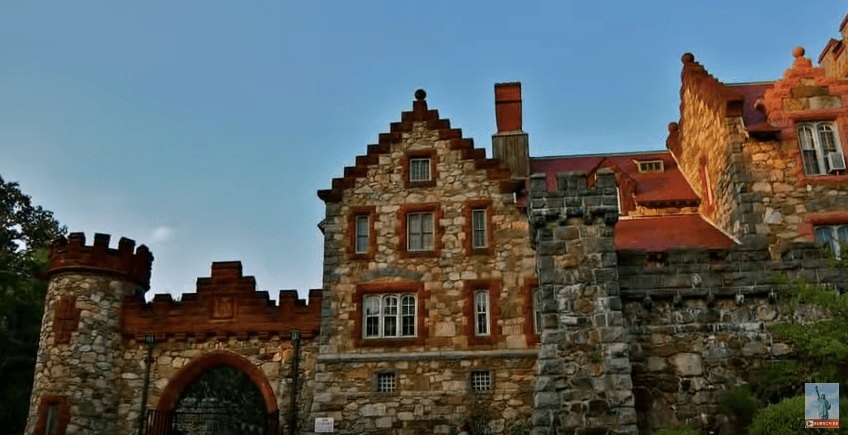 Searles Castle in Windham, New Hampshire Searles Castle in Windham, New Hampshire