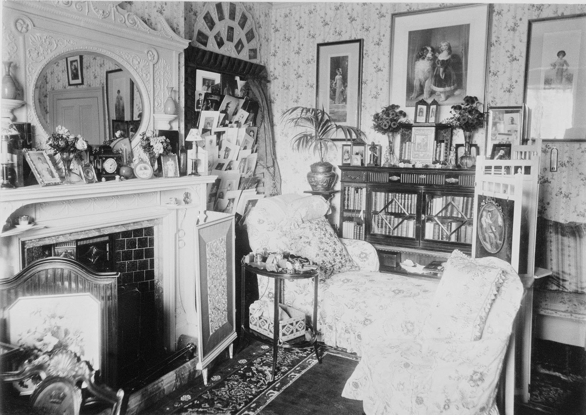 York Cottage interior