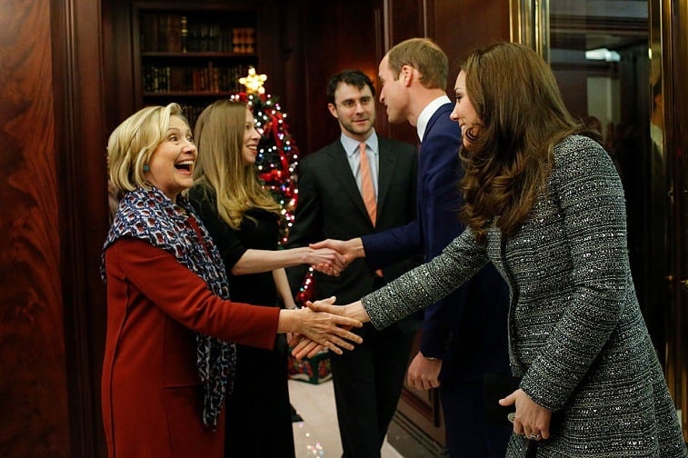 Hillary Rodham Clinton, Chelsea Clinton, Marc Mezvinsky, Prince William, Duke of Cambridge and Catherine, Duchess of Cambridge attend a reception co-hosted by the Royal Foundation and the Clinton Foundation at British Consul General's Residence on December 8, 2014 in New York City. Hillary Rodham Clinton, Chelsea Clinton, Marc Mezvinsky, Prince William, Duke of Cambridge and Catherine, Duchess of Cambridge attend a reception co-hosted by the Royal Foundation and the Clinton Foundation at British Consul General's Residence on December 8, 2014 in New York City.