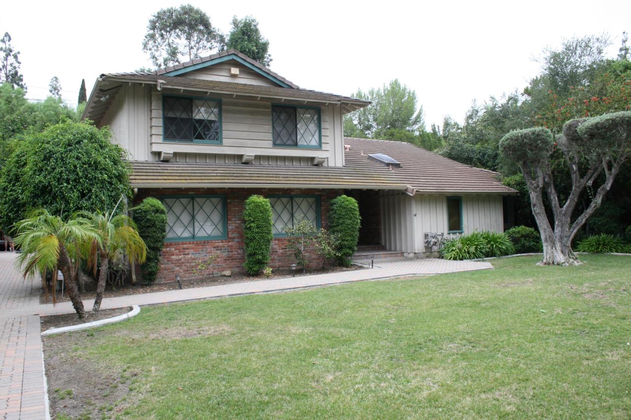 Flip or flop landscaping