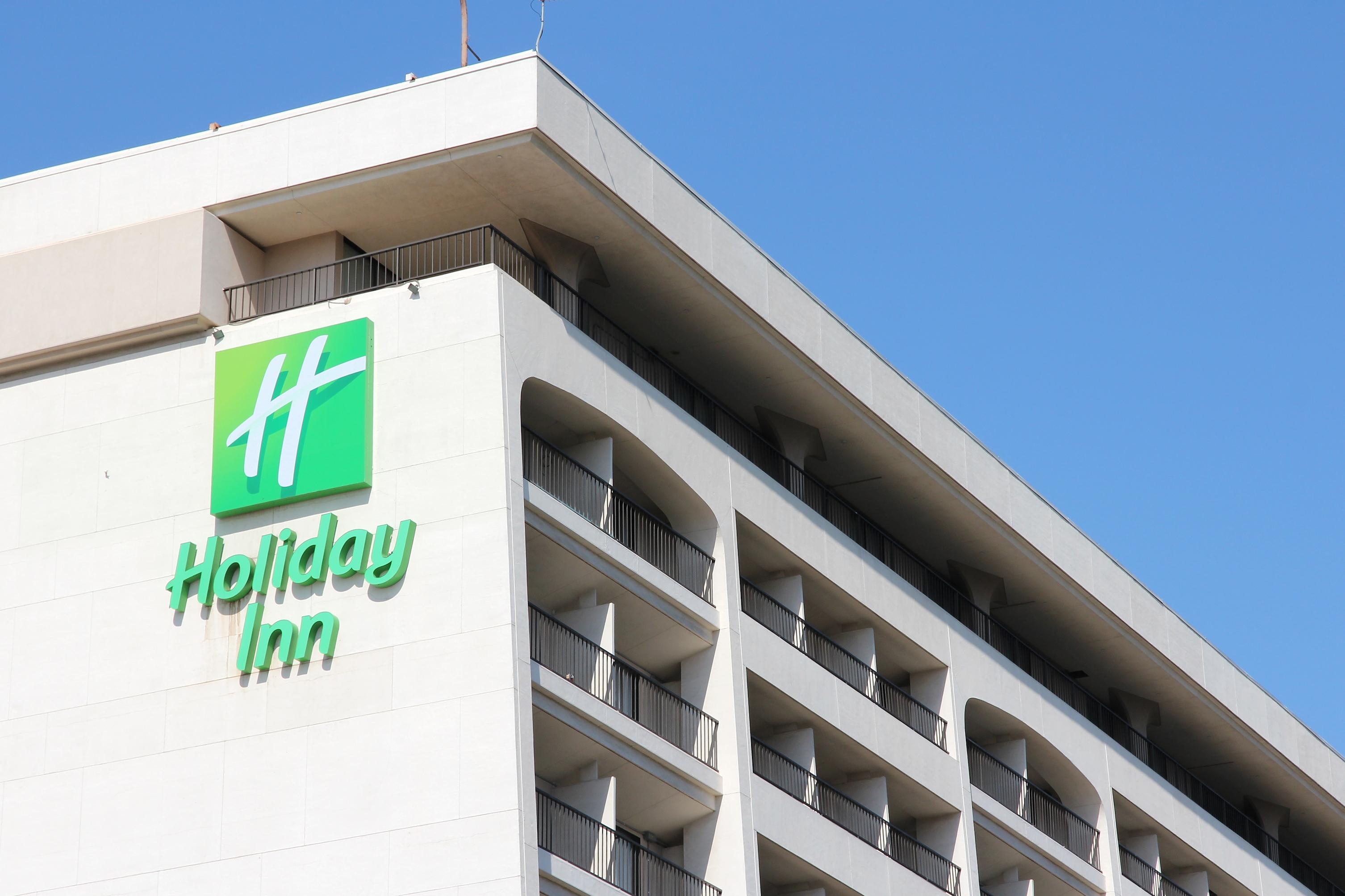 Holiday Inn