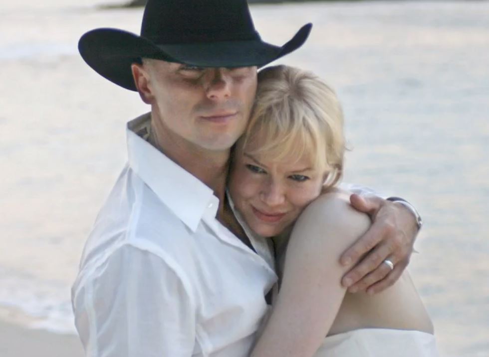 Kenny Chesney and Renee Zellweger's wedding photo